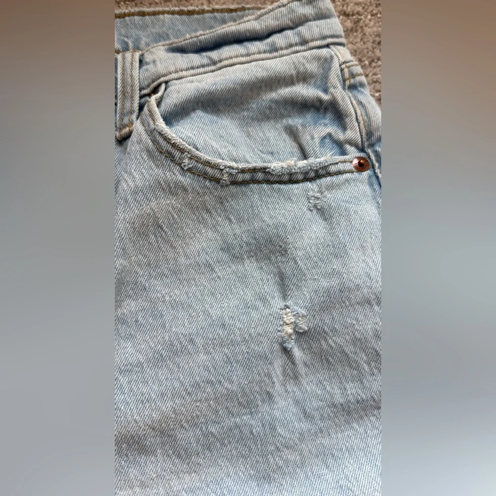 Abercrombie & Fitch Curve Love The” 7”Dad Short Hight Rise 27/4 light blue NWT - Picture 6 of 7